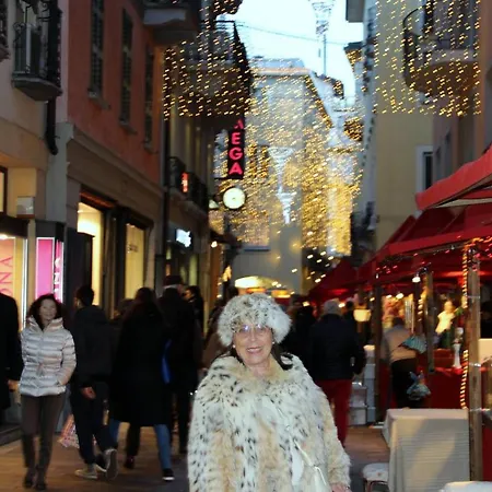 Barony Olive Mit Hund