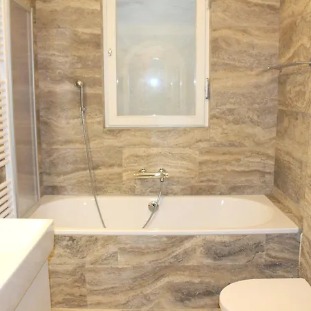 Barony Olive Mit Hund Апартаменти