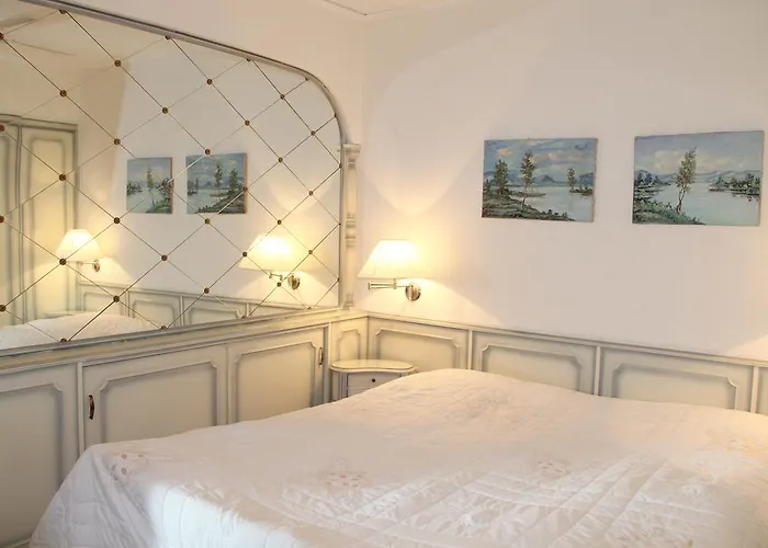 Barony Olive Mit Hund Apartamento *